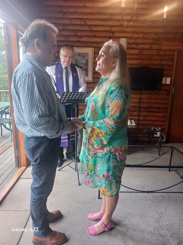 Wedding ceremony by Dr. Gerrit Rademeyer in De Kuilen