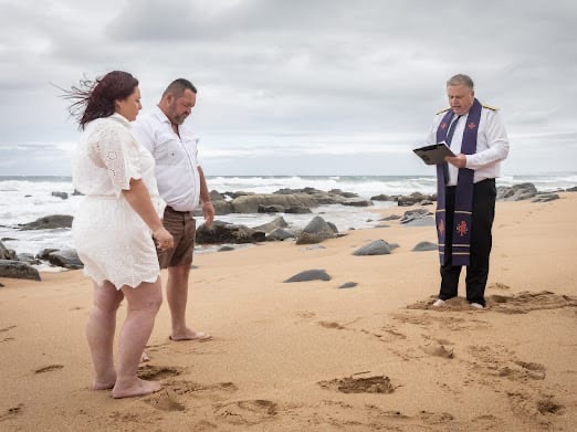 Wedding ceremony by Dr. Gerrit Rademeyer in De Kuilen
